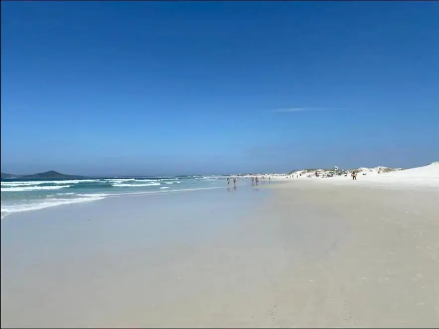 Apart Hotel Em Frente A Praia Cabo Frio 0*,  Brazil